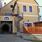 Kasper Cyklopenzion Affittacamere