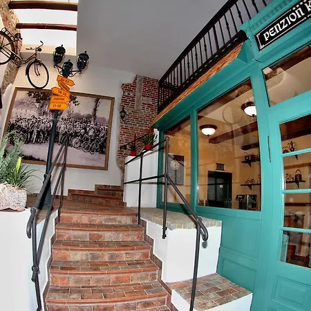 Guest house Kasper Cyklopenzion 4*