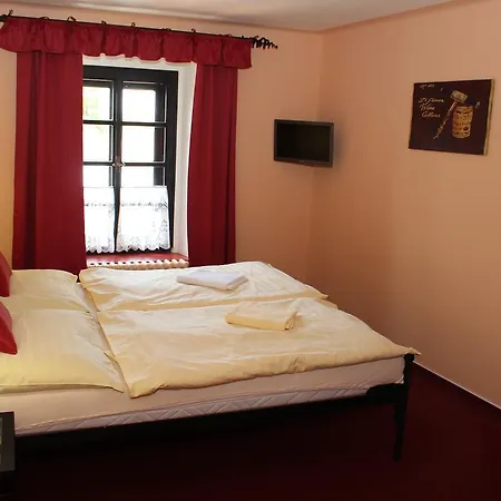 Kasper Cyklopenzion 4* Jindrichuv Hradec